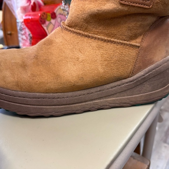 UGG Classic Tan Boots - Picture 12 of 14
